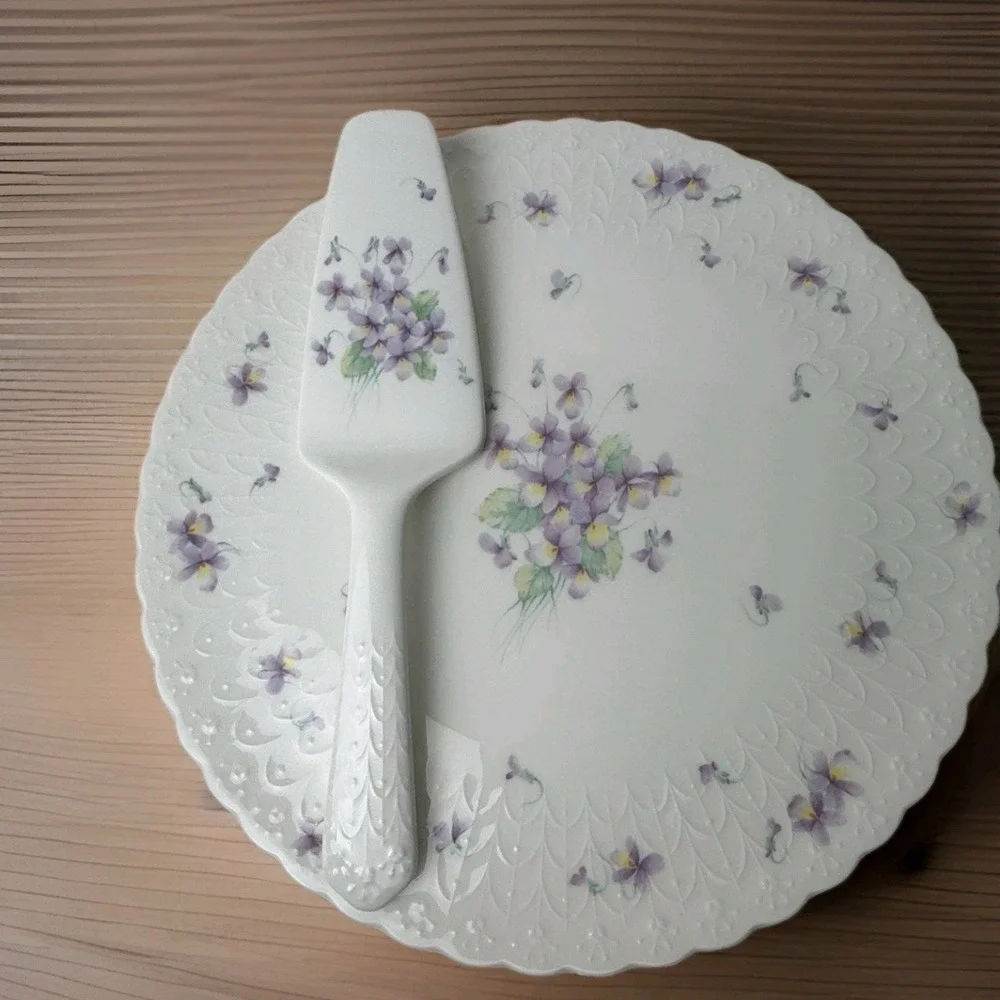 Mikasa Blue Violets Cake Plate W/ Serving Spatula Bone China Platter 11.5